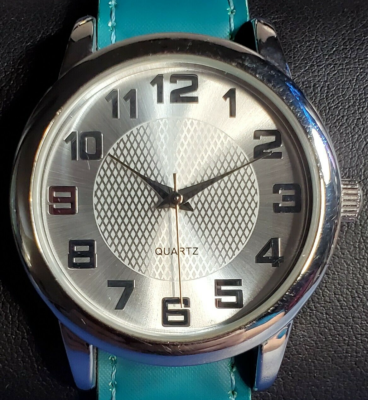 Classic Geneva Silver-tone Women display picture 2
