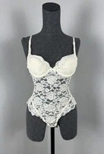Vintage Lily of France Ivory Lace Ruffle Floral Lingerie Teddy Bodysuit Sz 34 B