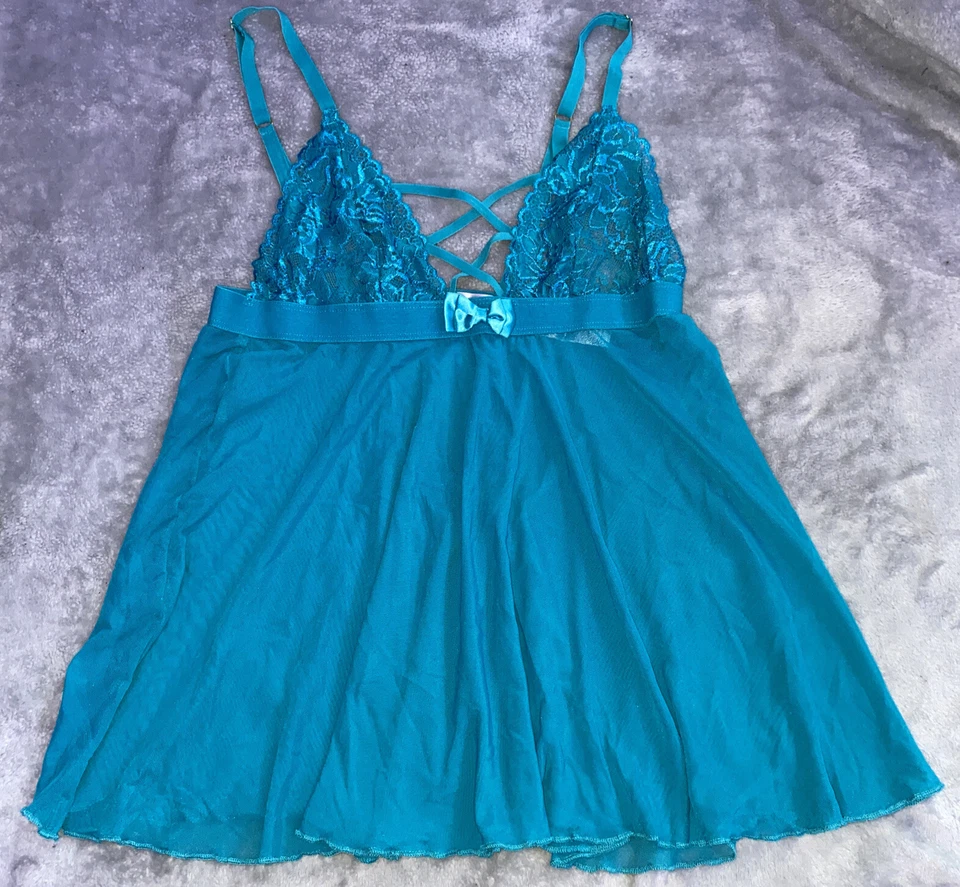 Lencería Leg Avenue verde azulado poliéster/spandex con ribete de encaje talla pequeña Foto 2 de 4