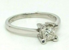 LADIES 3/4CTTW PRINCESS CUT DIAMOND ENGAGEMENT RING SIZE 6.5 14KT WHITE GOLD