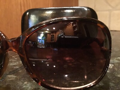 ALDO Women Sunglasses With Case | eBay display picture 3