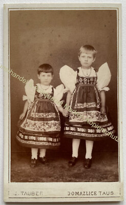 orig. CDV Foto Fotografie Kind Kinder Mode um 1885 Tracht Taus Böhmen Pilsen