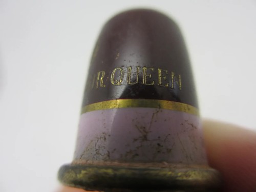 Vintage Royal Memorabilia God Save the Queen 65th Birthday Enamel Sewing Thimble - Picture 10 of 12