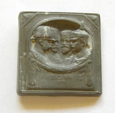 x998 WWI Austria Hungary Turkey Germany 1915 Viribus Unitis badge