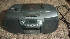 Aiwa CD Cassette Tape AM/FM Stereo Radio Boombox T-Bass CSD-TD901 TESTED WORKS