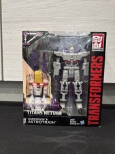 Astrotrain & Darkmoon Headmaster Transformers Titans Return Voyager Figure 2015