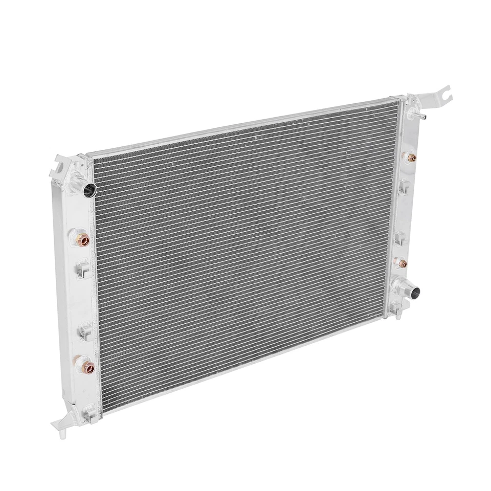 Aluminum Radiator 13301 For 2011-2019 Chevrolet Silverado 2500/3500HD 6.0L AT/MT Foto 3 de 4