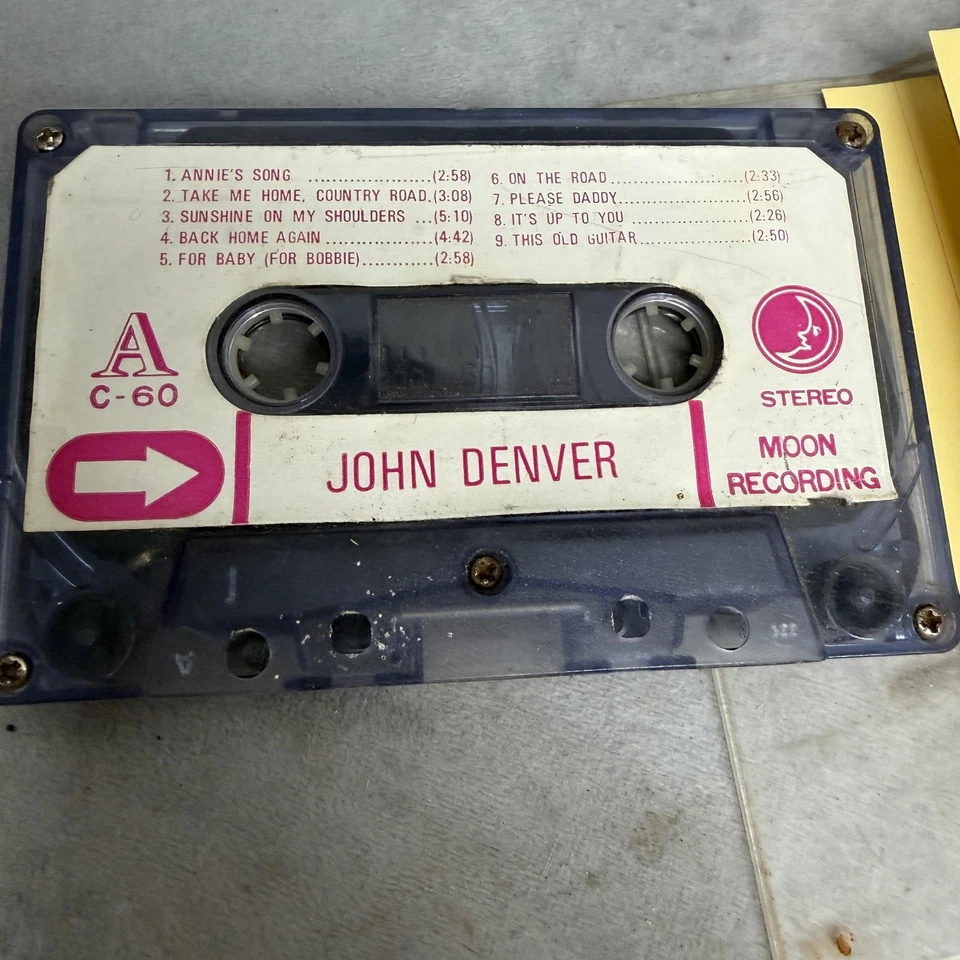 Lot 18 Country Cassette Tapes Kenny Rogers LeAnn Rimes Clapton Hits - Image 4 of 4