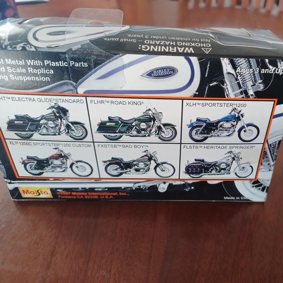 Harley Davidson XLH Sportster 1200 Evolution motocicleta 1:18 diecast 1997 Maisto Foto 2 de 2