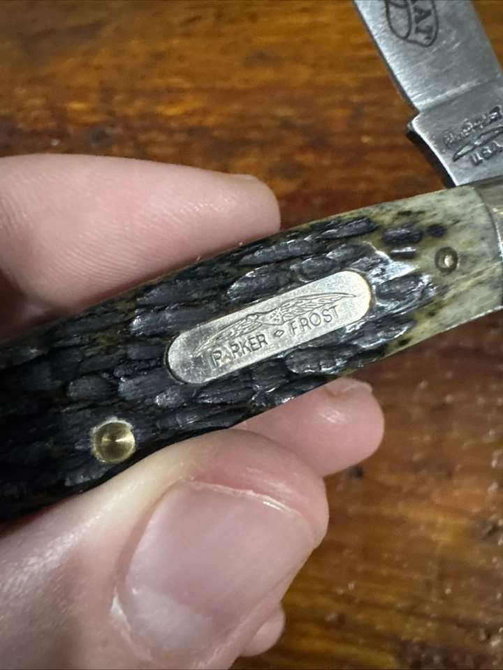 Parker-Frost Schrade 1978-3 USA Johnny Muskrat Knife, Jig Bone Handles. (501) - Image 3 of 4