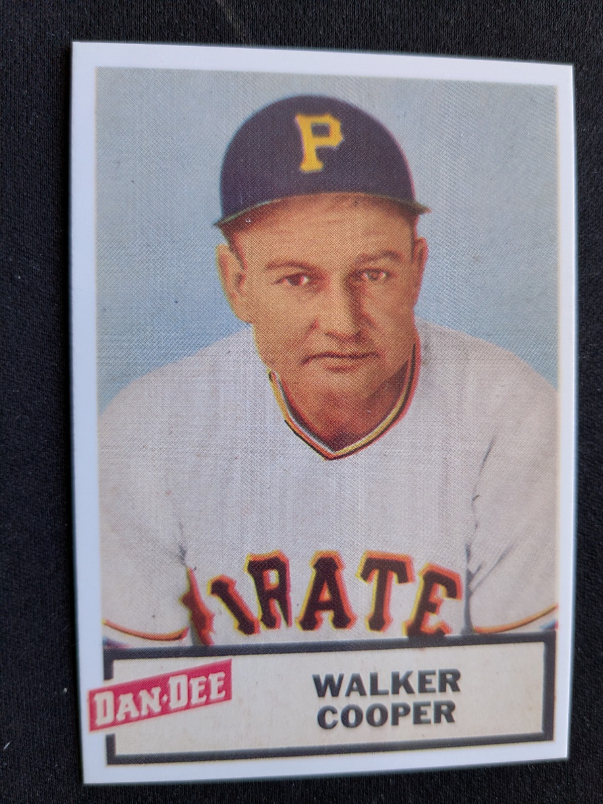 1954 Dan-Dee Baseball Card # Walker Cooper - Pittsburgh Pirates (NM)