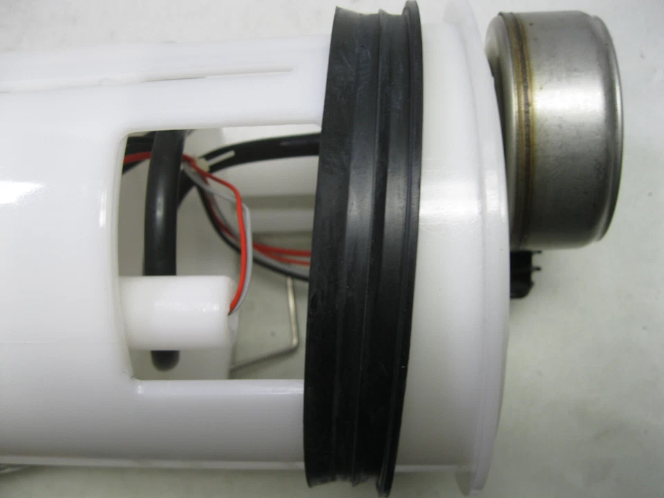 Spectra Premium Industries SP7116M - Fuel Pump Module Assembly - Изображение 3 из 4