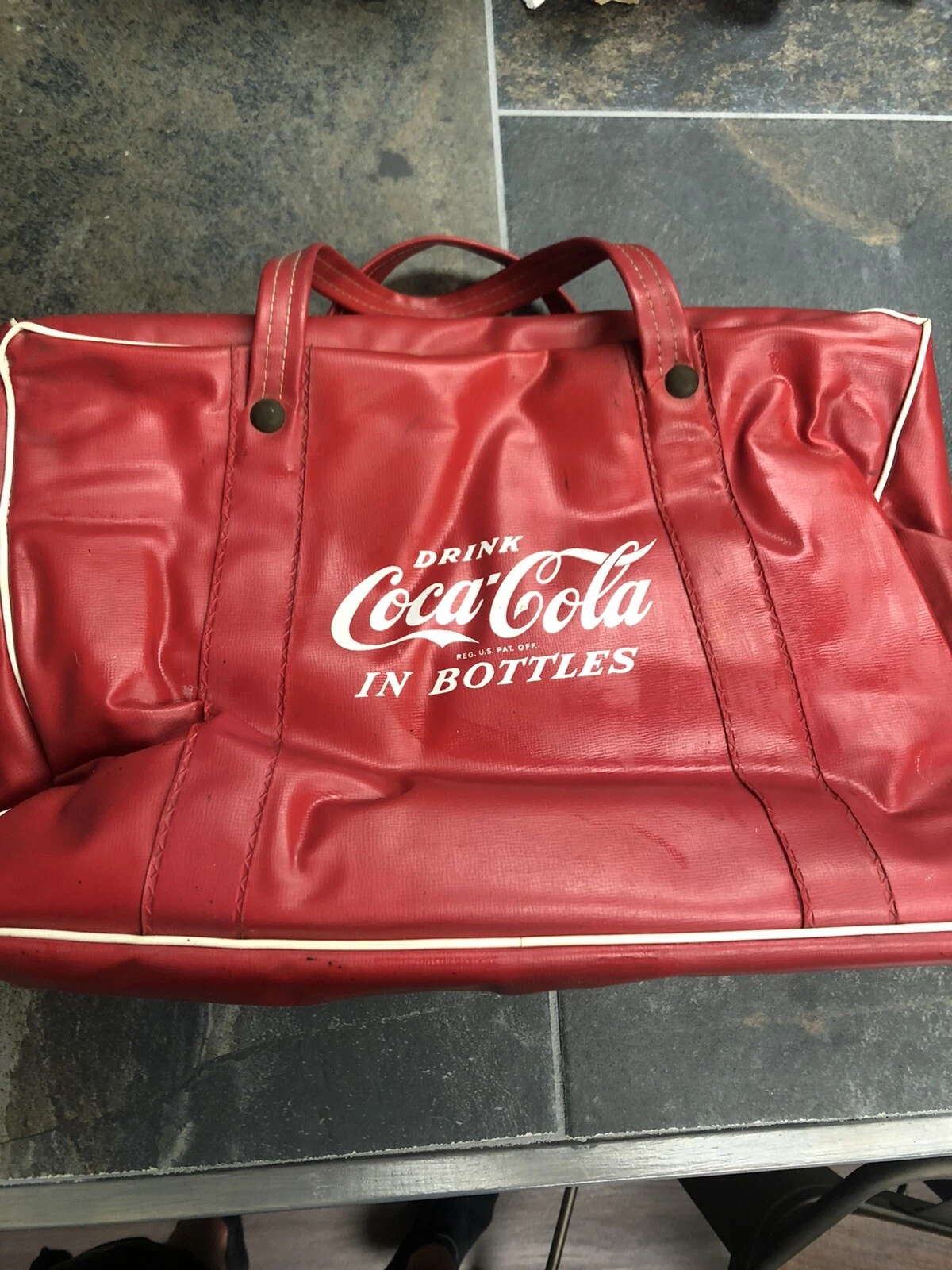Drink Coca Cola in Bottles Vinyl Cooler Carrier Insulated Bag Vintage 1950s EUC