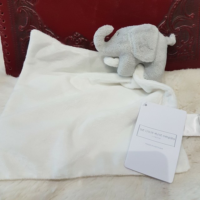 the white company baby comforter