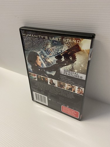 Resident Evil: Retribution (DVD, 2012) Action Zombies - Region 2, 4 & 5 - Picture 2 of 8