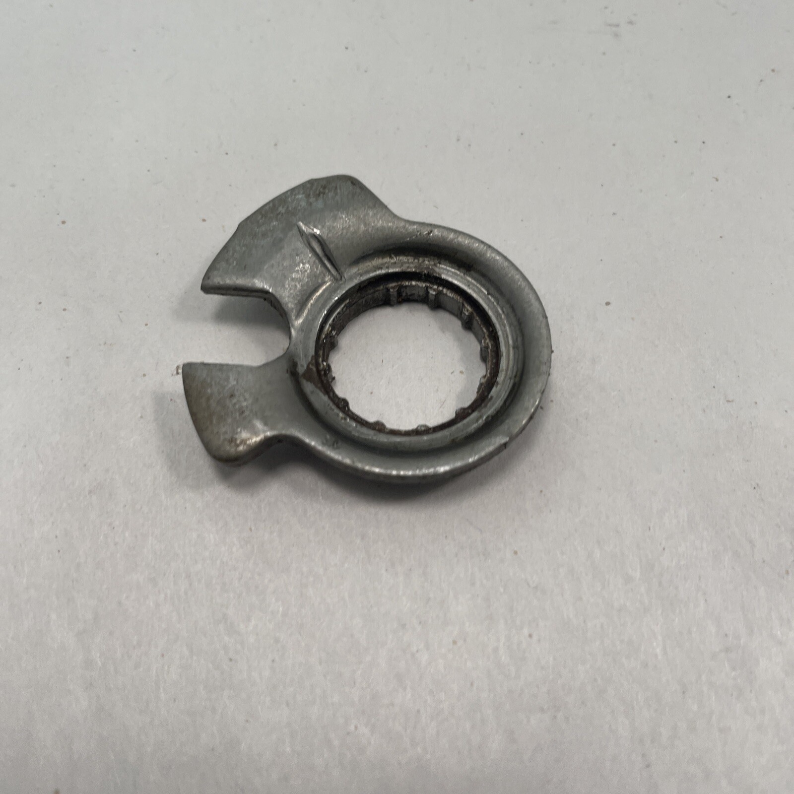 Chevy GMC Envoy Trailblazer Steering Column Shaft Lock Plate Anti Theft