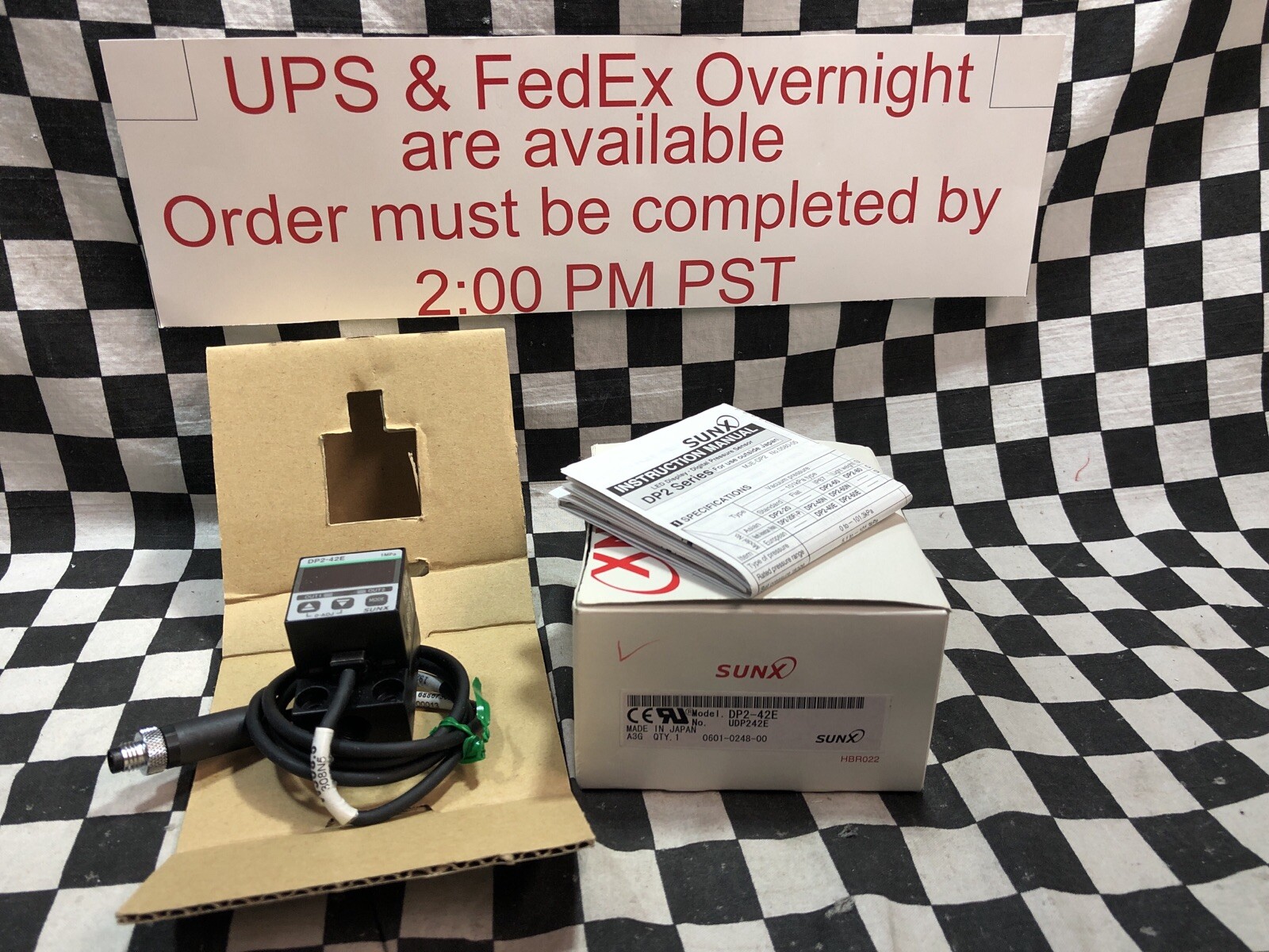 Dp2 Box SUNX DP2-42E, DP241E, LED DISPLAY DIGITAL PRESSURE 1PMa, UDP242E, BOX 1 ...