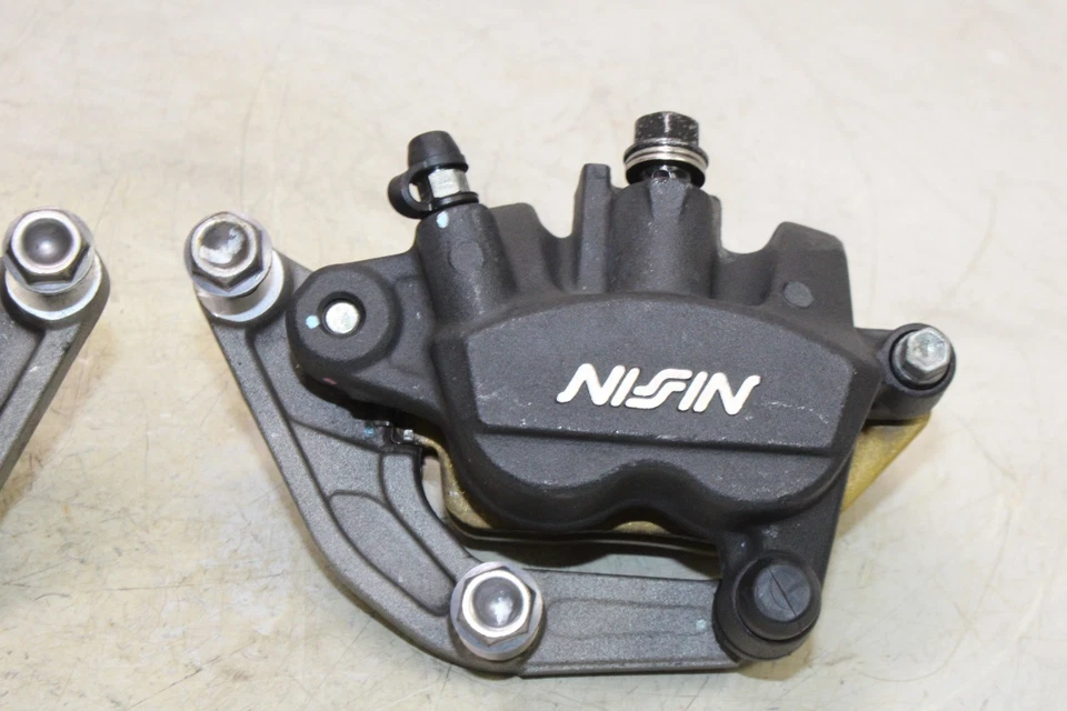 Juego de pinzas de freno delanteras derecha izquierda OEM HONDA CBR650F 2016 par de pinzas Foto 3 de 4