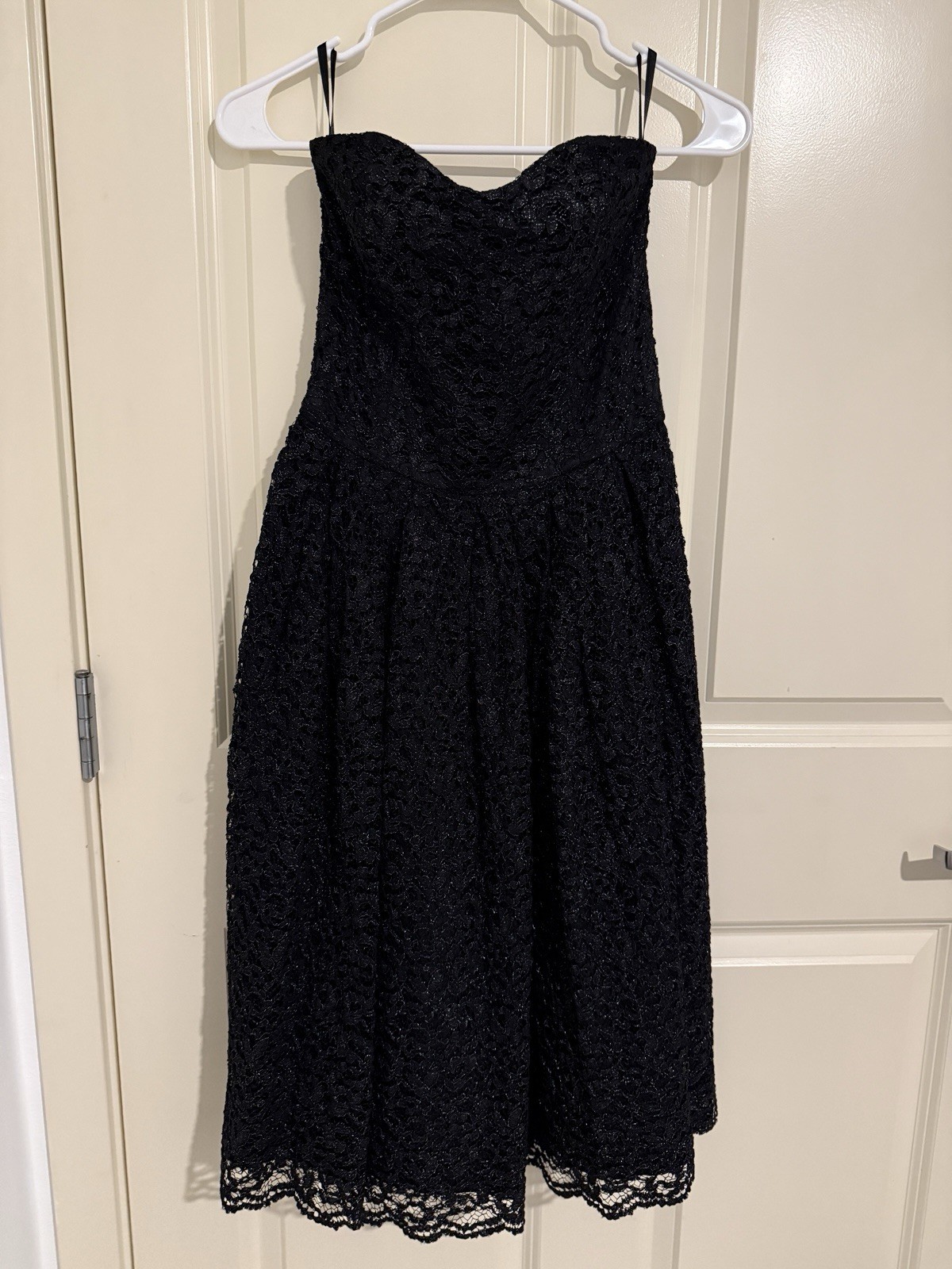 JULIO Black Lace Strapless Midi Dress Sweetheart Neckline Size 4