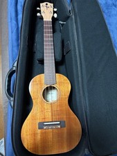 Fujigen Tenor Ukulele Hawaiian Core