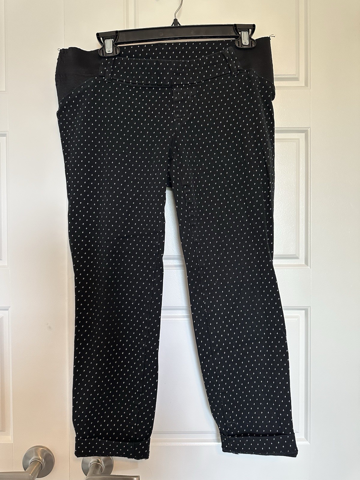 Old Navy Maternity Full-Panel Pixie Ankle - image 1