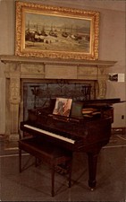 Piano Harry S Truman Library Museum Independence Missouri vintage postcard o672