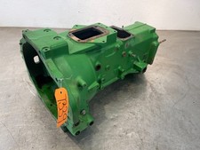 1999 John Deere 790 Tractor Transmission Clutch Bell Housing