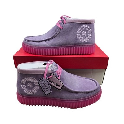 Clarks Torhill Explore × Pokémon Mewtwo Grey Lavender Pink Suede Chukka- Mens 10