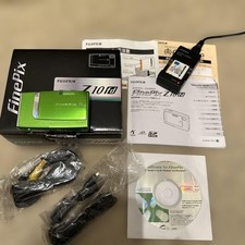 Used FUJIFILM FINEPIX Z10 fd light green