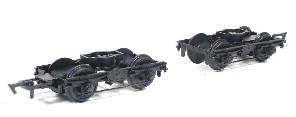 Parkside Models PA107 MR 10ft Coach Bogies & wheels Pk2 Plastic Kit OO Gauge