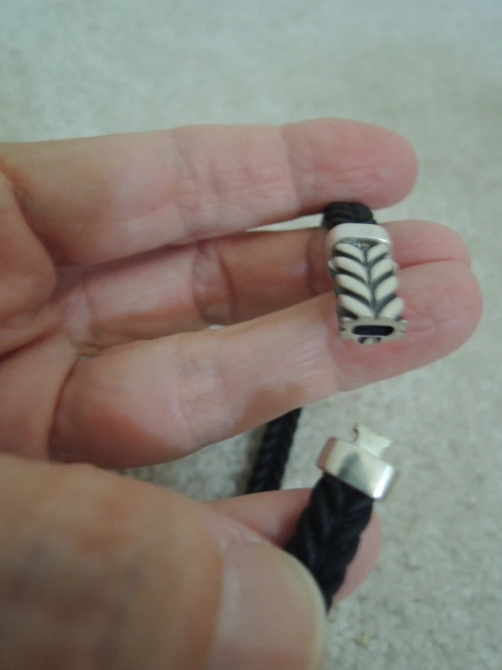 Pulsera para hombre talla L David Yurman Chevron pulsera negra caucho/plata de ley Foto 4 de 4