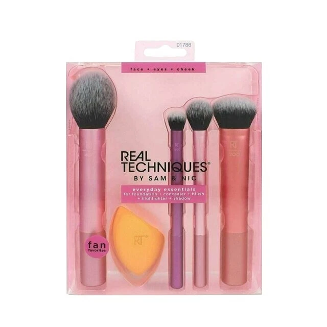 Real Techniques Foundation Brushes
