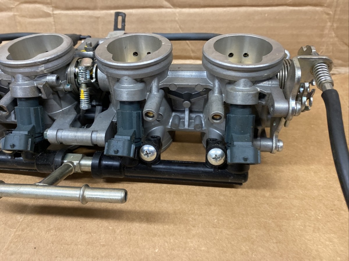 NYAOTO  2007-2008 Kawasaki Ninja ZX6r, throttle bodies, fuel