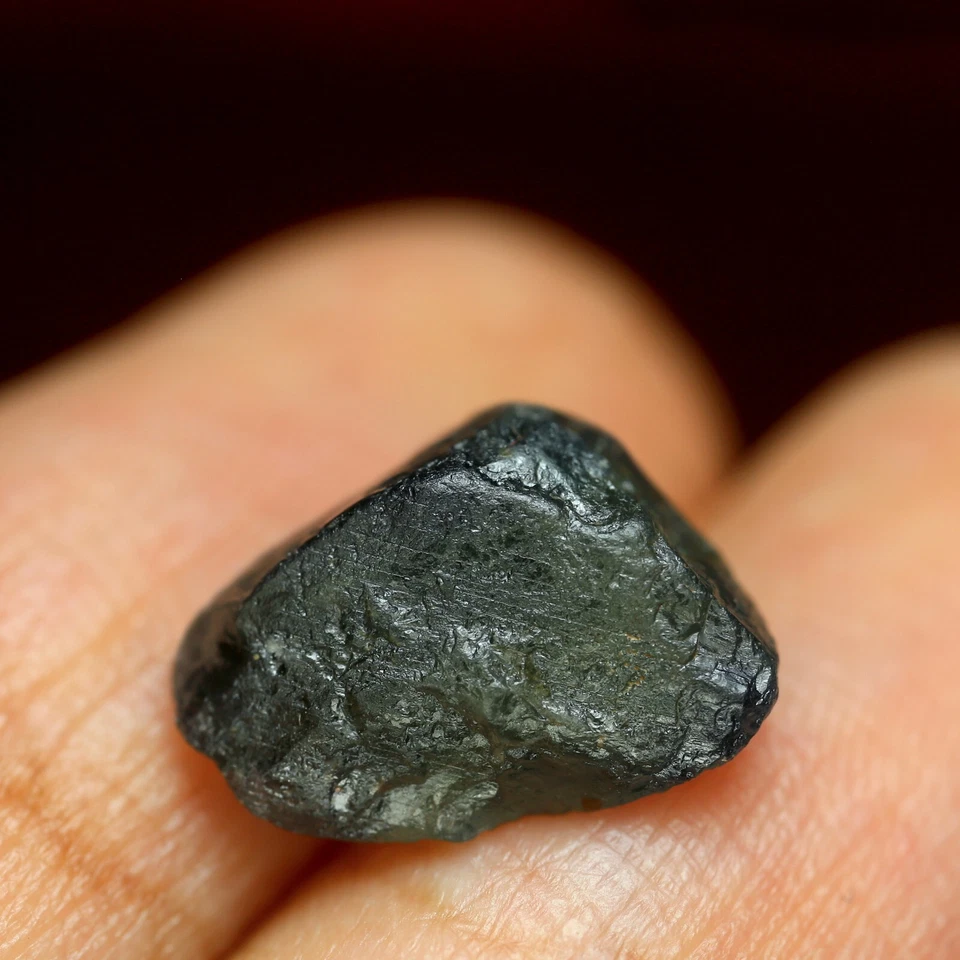 Stunning Certified 5.52ct Natural Unheated Teal Sapphire Madagascar Rough 12x9mm - Image 3 of 4