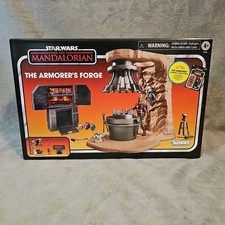 Star Wars TVC The Vintage Collection Armorer s Forge Playset Armorer Grogu NIB