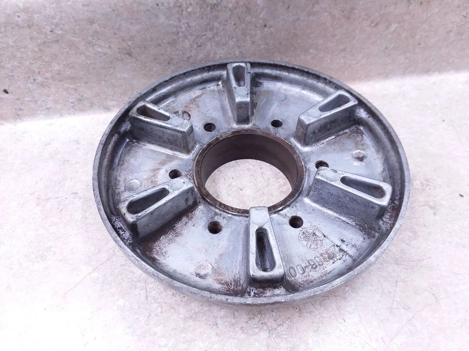 Cubierta de buje trasero Yamaha 360 Enduro RT2 RT3 1972 1973 RT1 DT1 DT2 DT3 ANS-C40 Foto 4 de 4