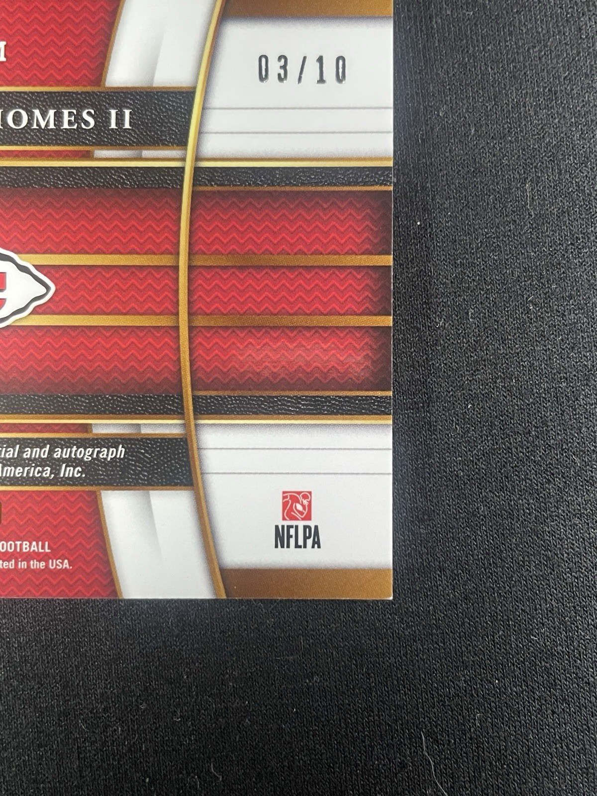 2017 Select Football Patrick Mahomes Patch Auto RPA Gold Prizm /10 ROOKIE READ view 11