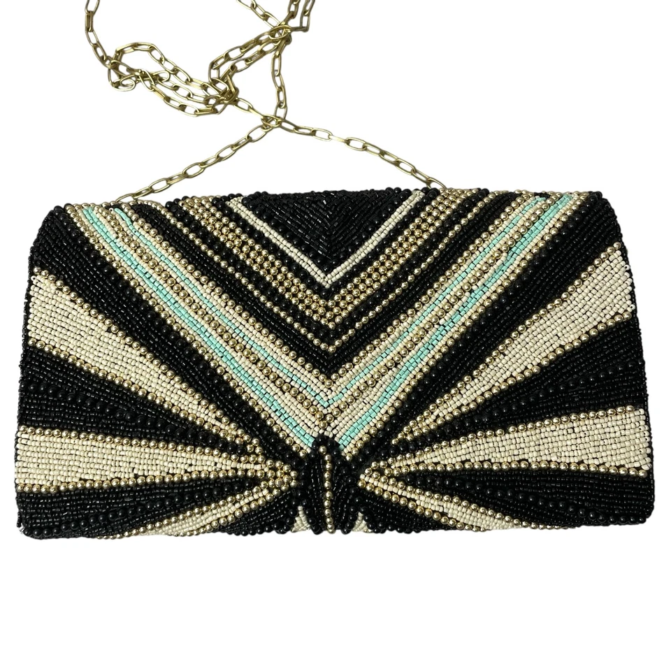 Mary Frances Bolso de Mano con Cuentas Cartera Cadena Negra Correa Punta de Flecha Gema Adorno Usado en Excelente Condición Foto 2 de 4