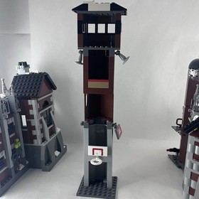 Lego Batman Movie Arkham Asylum Structure Mint Collector Owned 70912