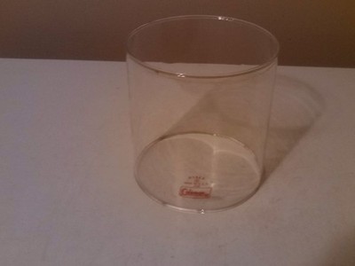 Lot #3 COLEMAN LATERNE 220, 228 Serie PYREX GLOBUS FÜR LATERNEN
