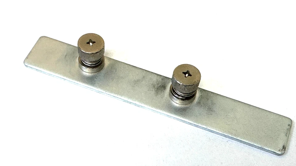 A1289 Mac Pro 922-8941 PCIe Card Holder Retention Bracket 2009 2010 2012 - Image 3 of 4