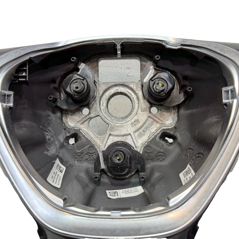 Volante de cuero Passat Volkswagen con interruptores OEM 2017-2019 Foto 4 de 4