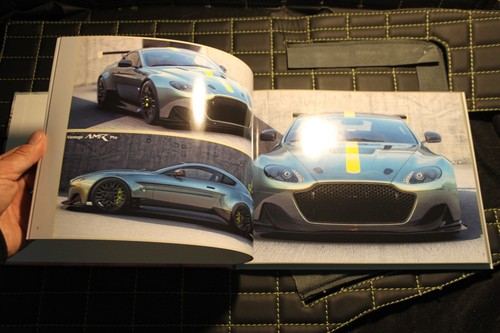 RAR VIP Hardcover Prospekt/brochure Aston Martin Vantage V8 V12 AMR Pro Vulcan - Picture 7 of 8