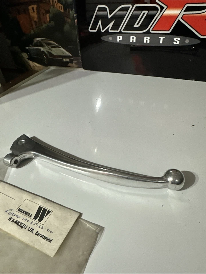 YAMAHA RD400 RD250 Front Brake Lever 1A0-83922-00 — 第 3/4 张图片