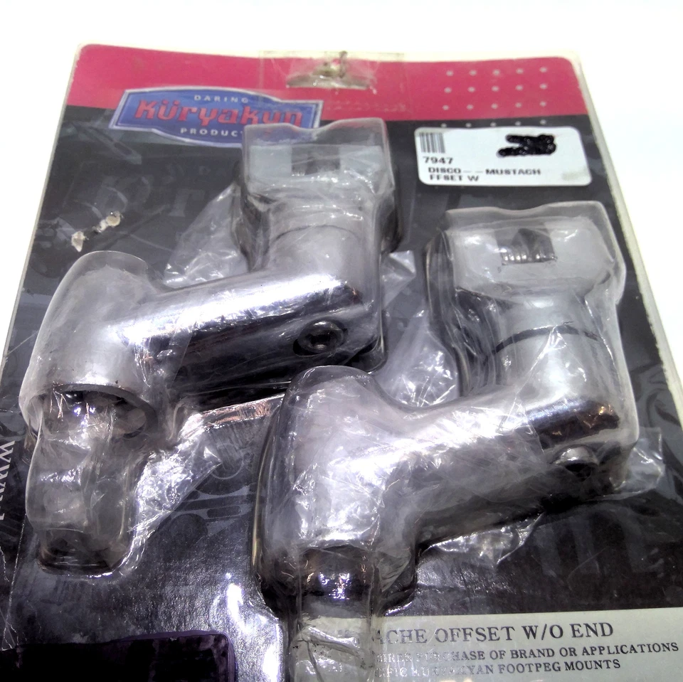 Soportes de estriba Kuryakyn cromados desplazados 7947 Foto 3 de 3