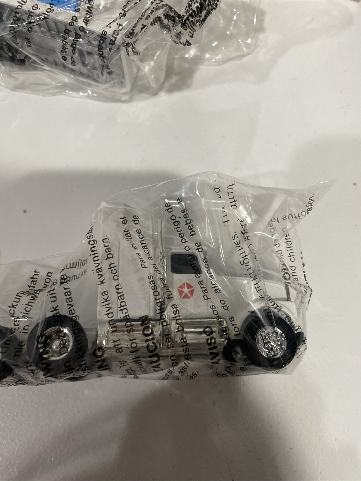 Picture 4 of 6