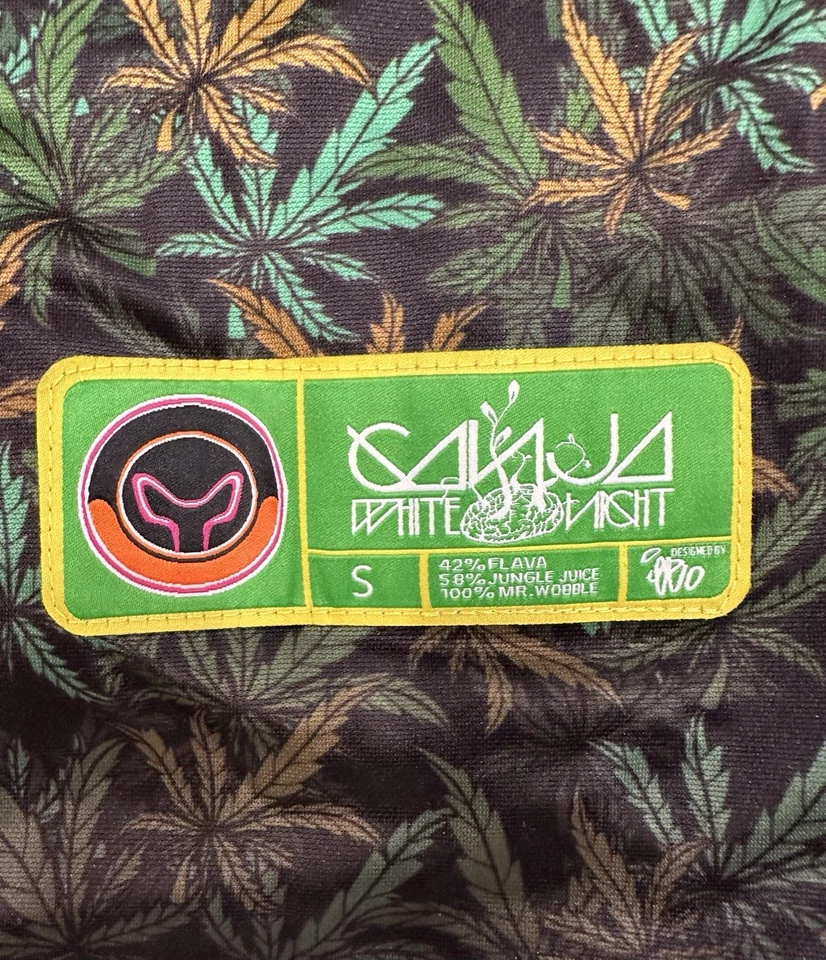 Camiseta Ganja White Night reversível tamanho pequeno Dubstep Bruxelas - Imagem 4 de 4