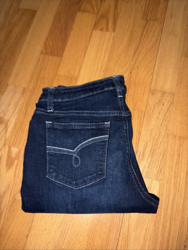 Lee Riders Ladies jeans midrise straight Size 6 M