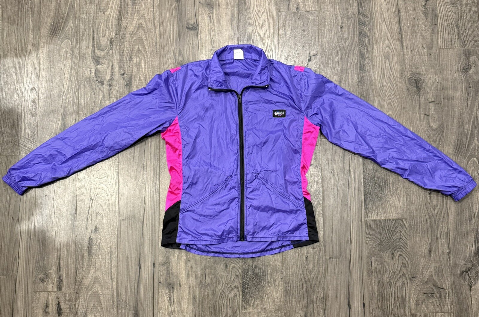 Picture 1 of 6