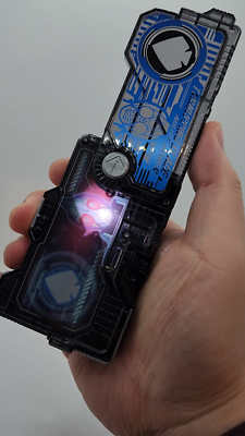 Kamen Rider Zero-One 01 DX BLADE PROGRISE KEY TURN UPPING Henshin